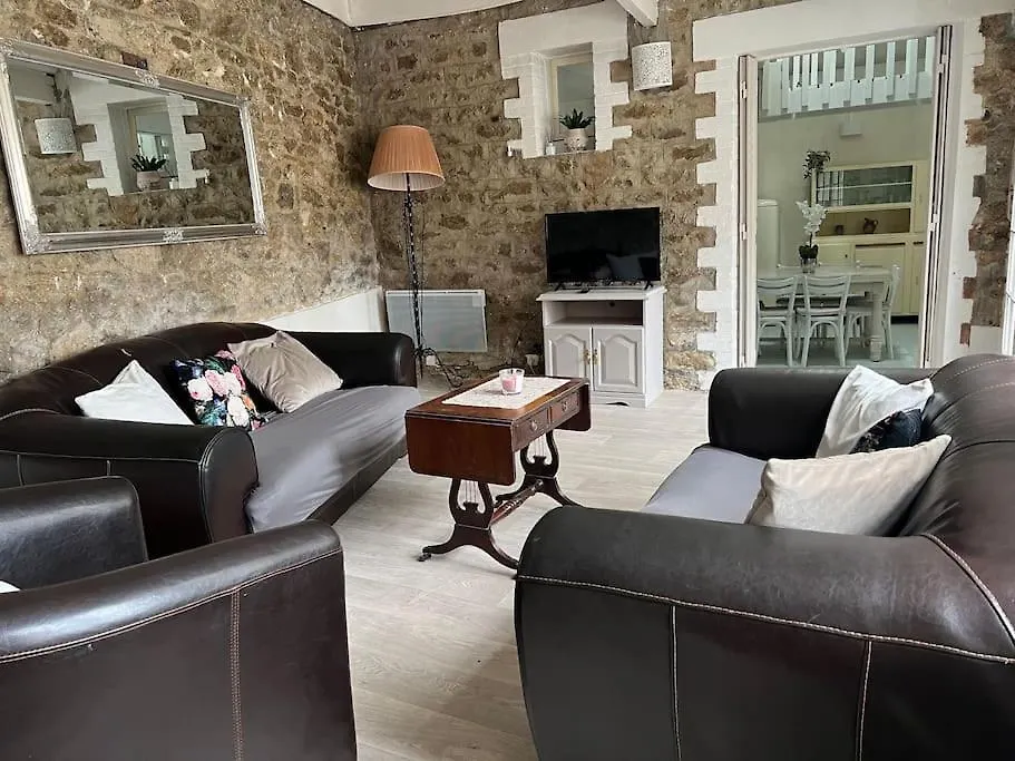 Maison De Charme, Plage A 300 M Dinard St Enogat 0*,  Γαλλία